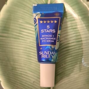 Eye Serum